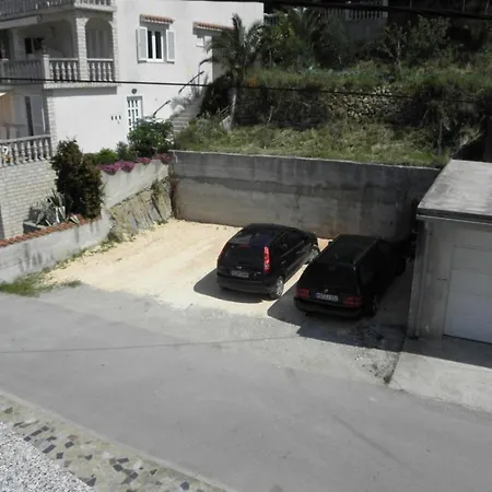 Appartamento In With Sea View, Terrace, Air Conditioning, Washing Machine 593-3 Lopar